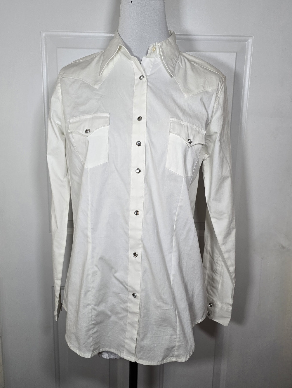 Wranglers White Long-Sleeve Women's Medium Country Western Snap Button Shirt